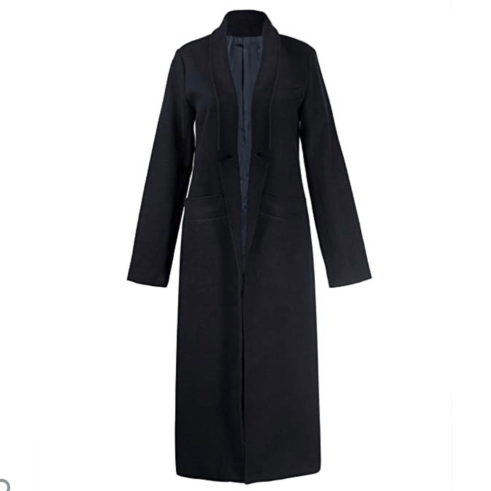 Black Lapel Long Sleeve Coat